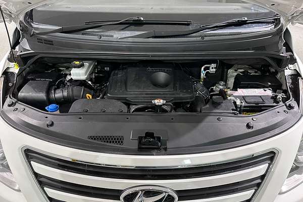 2017 Hyundai iLoad  TQ3-V Series II