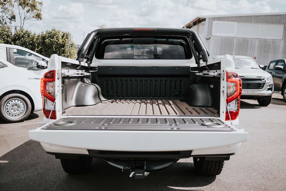 2023 Nissan Navara PRO-4X Warrior D23 4X4