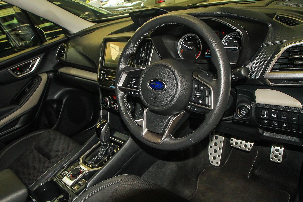 2022 Subaru Forester 2.5i S5