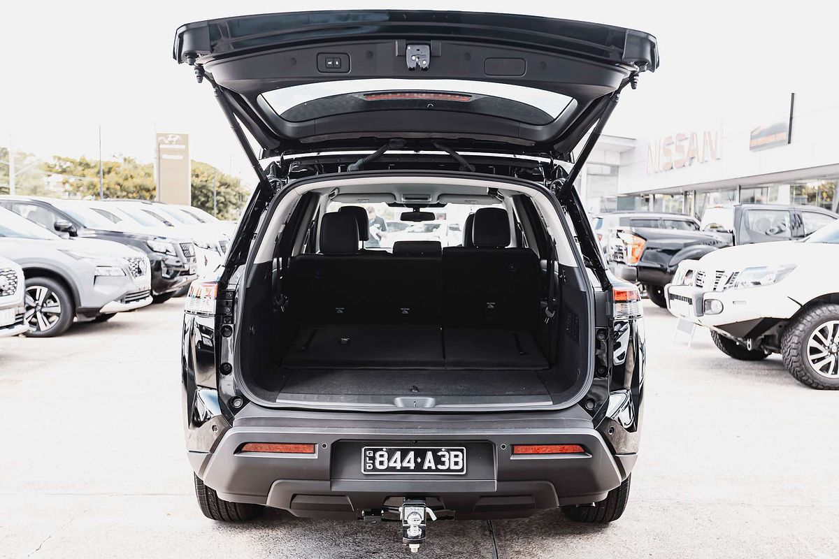 2024 Nissan Pathfinder Ti R53