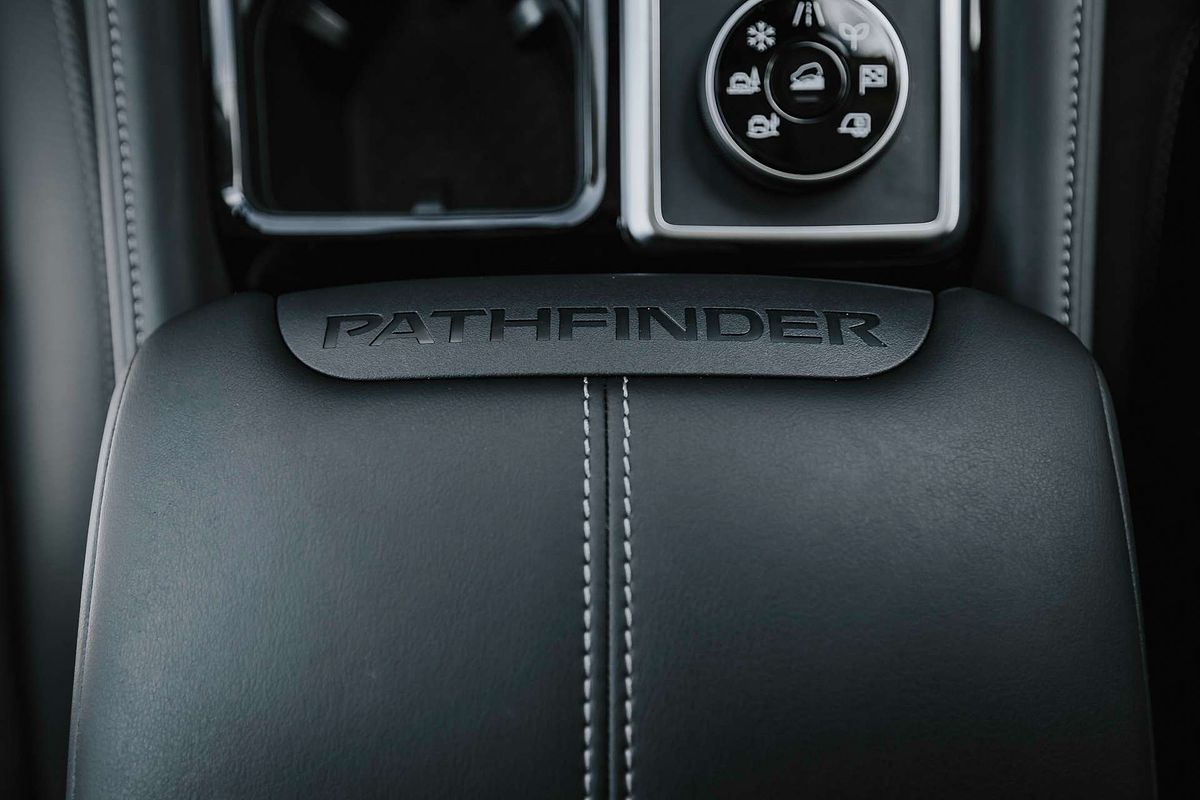 2024 Nissan Pathfinder Ti R53