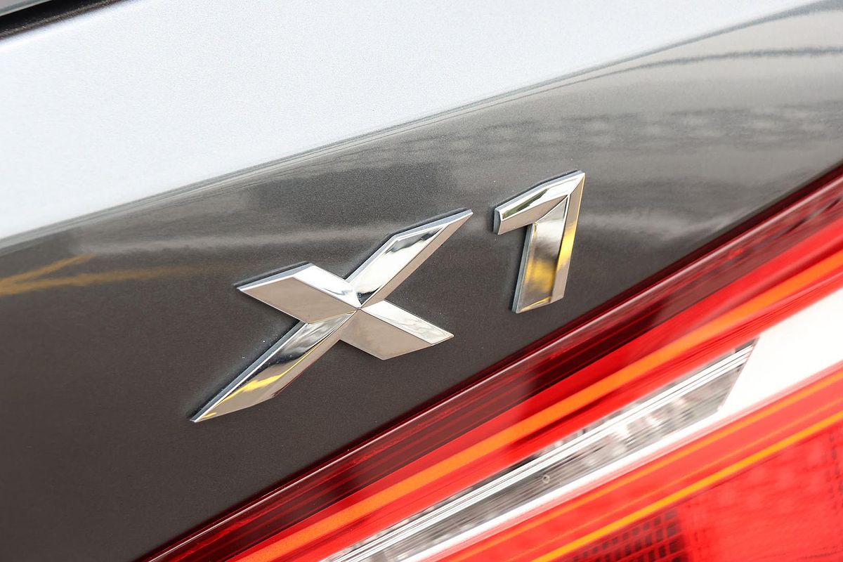 2017 BMW X1 sDrive18d F48