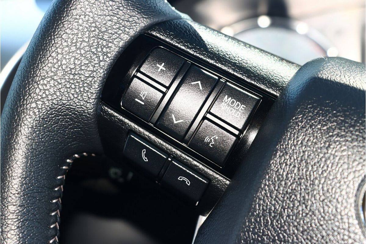 2024 Toyota Hilux SR5 GUN126R 4X4