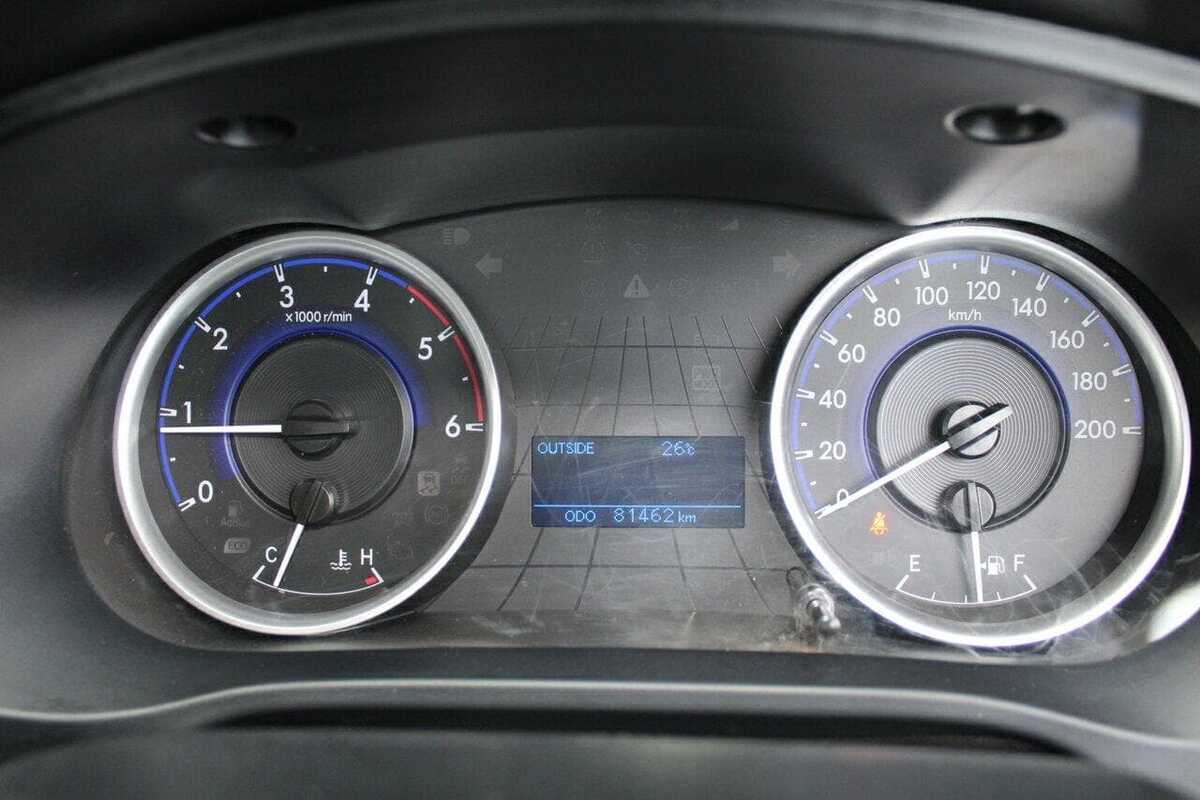 2018 Toyota HILUX SR GUN126R