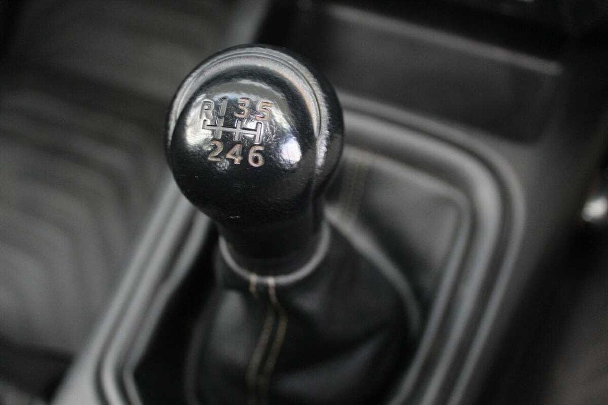 2018 Toyota HILUX SR GUN126R