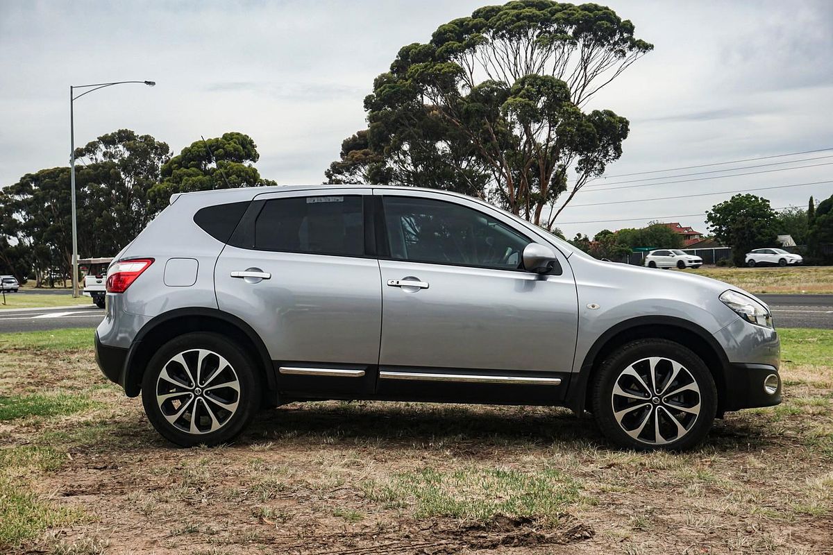 2013 Nissan Dualis Ti-L J10 Series 4