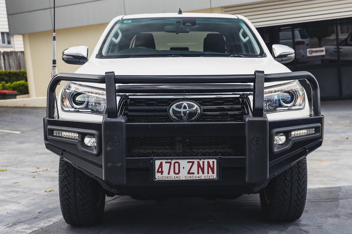 2020 Toyota Hilux SR5 GUN126R 4X4