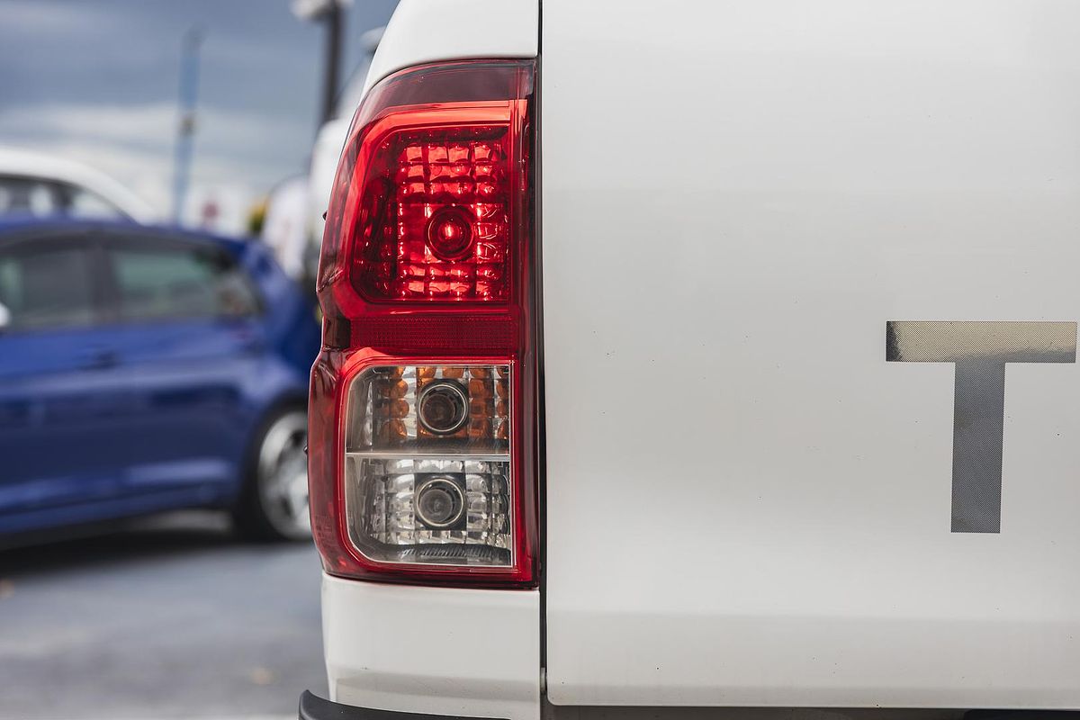 2020 Toyota Hilux SR5 GUN126R 4X4