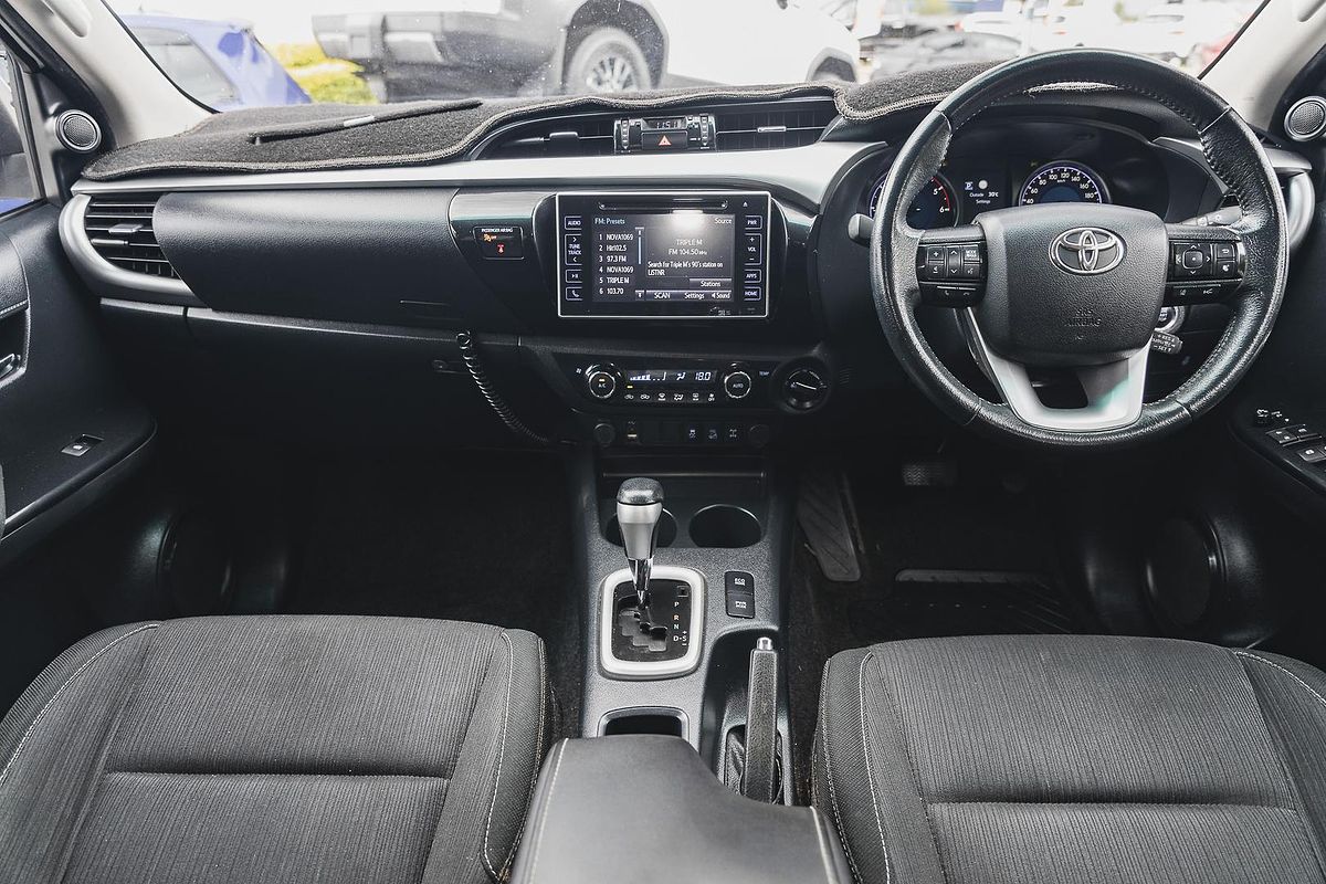 2020 Toyota Hilux SR5 GUN126R 4X4