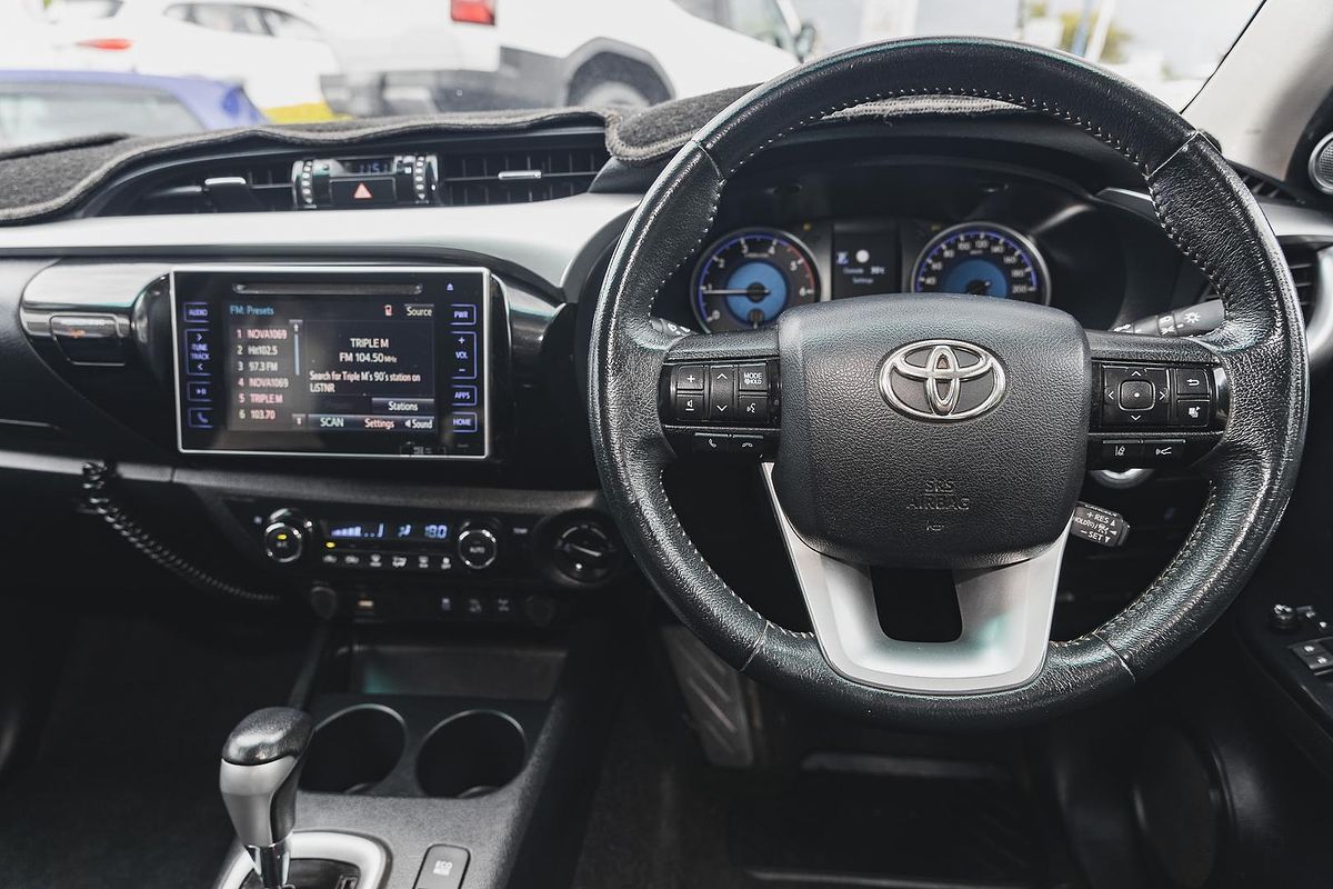 2020 Toyota Hilux SR5 GUN126R 4X4