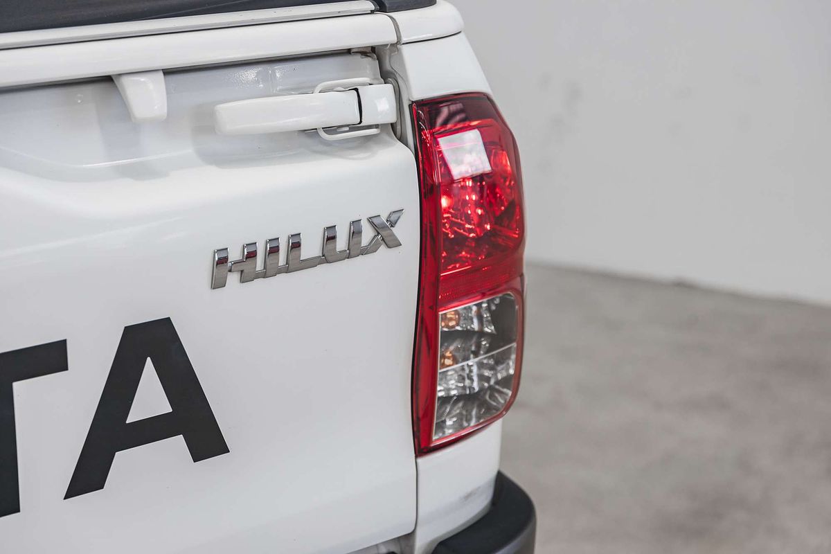 2019 Toyota Hilux SR GUN126R 4X4