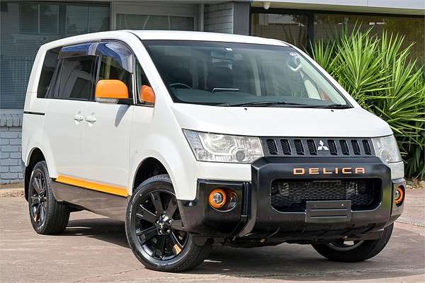 2017 Mitsubishi Delica Active Gear CV1W