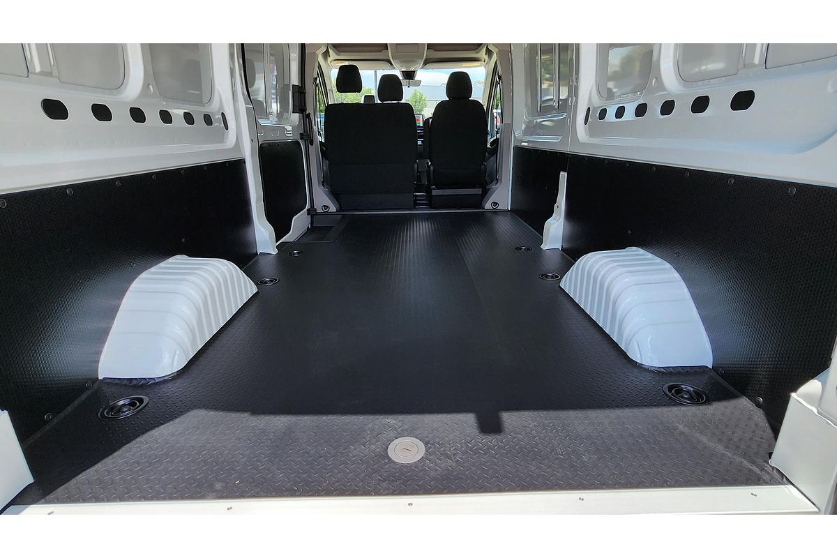2024 LDV Deliver 9 LWB