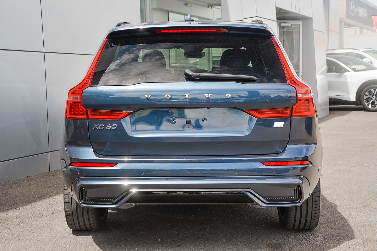 2023 Volvo XC60 Recharge Ultimate T8 Plug-In Hybrid