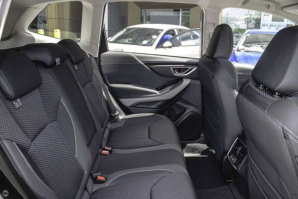 2024 Subaru Forester 2.5i-S S5