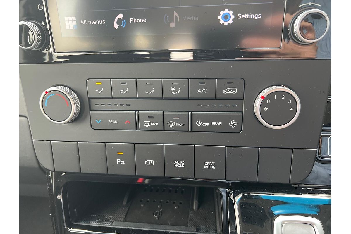 2023 Hyundai STARIA US4.V2