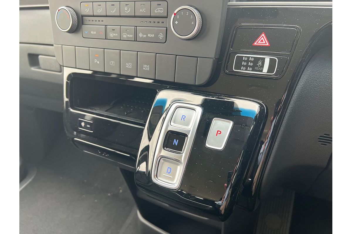 2023 Hyundai STARIA US4.V2