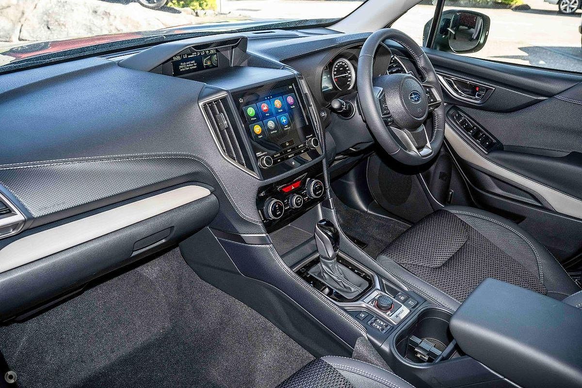 2024 Subaru Forester 2.5i Premium S5