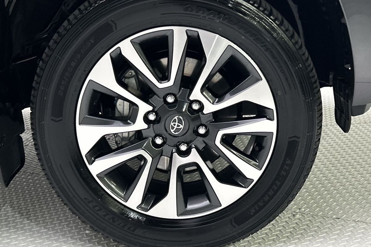 2022 Toyota Landcruiser Prado VX GDJ150R