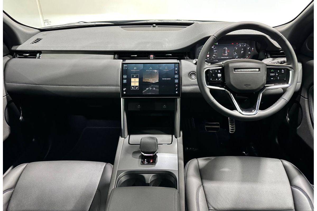 2025 Land Rover Discovery Sport P250 Dynamic SE L550