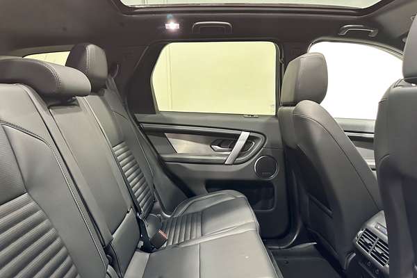 2025 Land Rover Discovery Sport P250 Dynamic SE L550