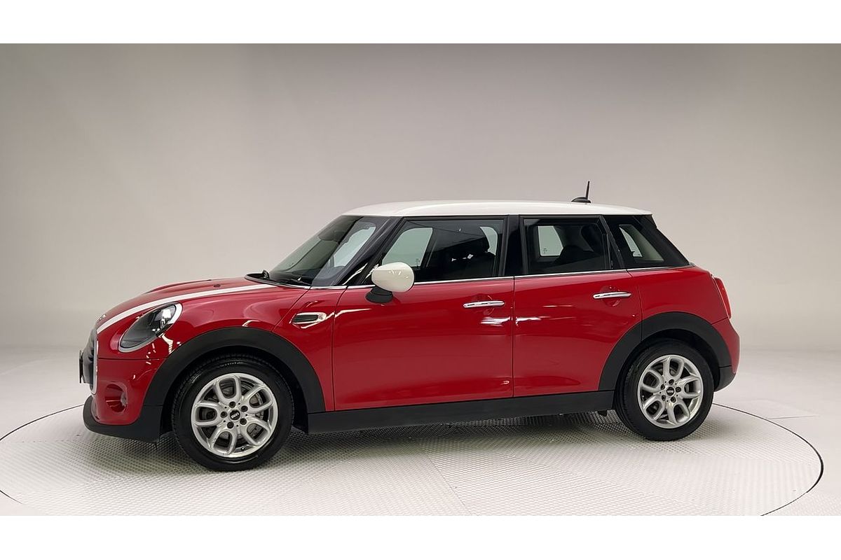 2020 MINI Hatch Cooper F55 LCI