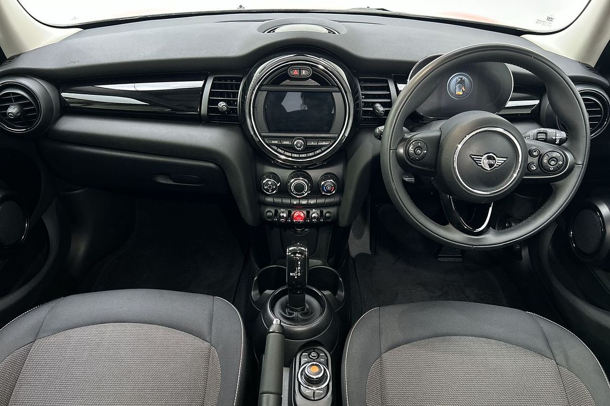 2020 MINI Hatch Cooper F55 LCI