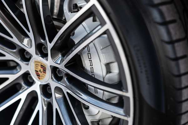 2020 Porsche Macan Turbo 95B