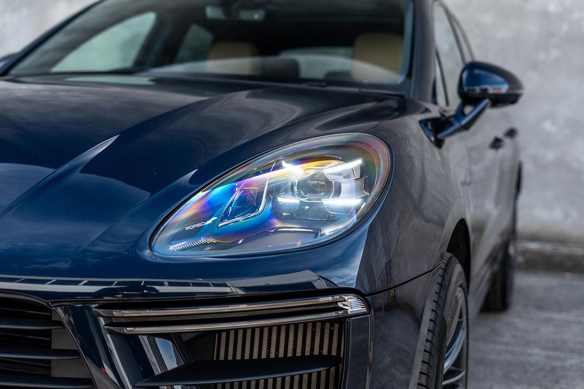 2020 Porsche Macan Turbo 95B