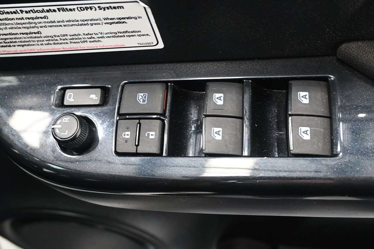 2021 Toyota Hilux SR5 GUN126R 4X4