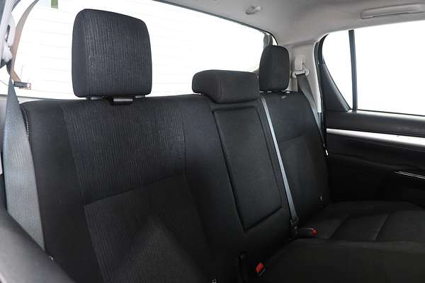 2021 Toyota Hilux SR5 GUN126R 4X4