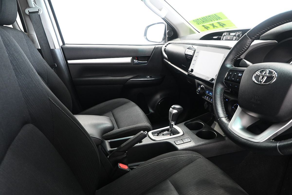 2021 Toyota Hilux SR5 GUN126R 4X4