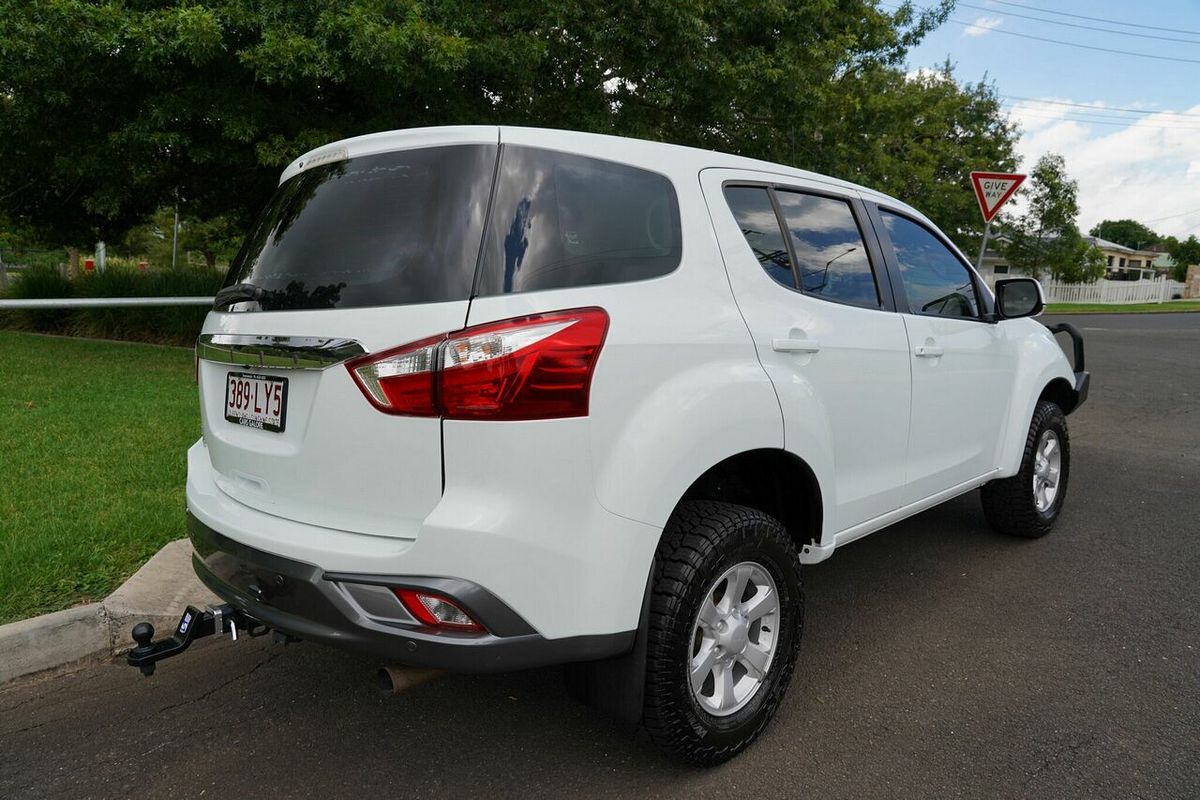 2018 Isuzu MU-X LS-M (4x2) UC MY18