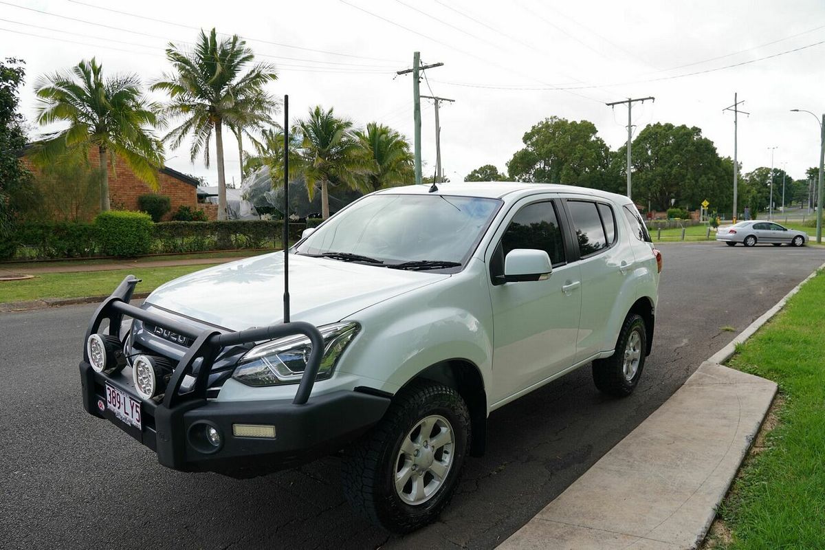 2018 Isuzu MU-X LS-M (4x2) UC MY18