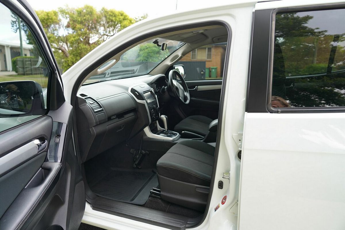 2018 Isuzu MU-X LS-M (4x2) UC MY18