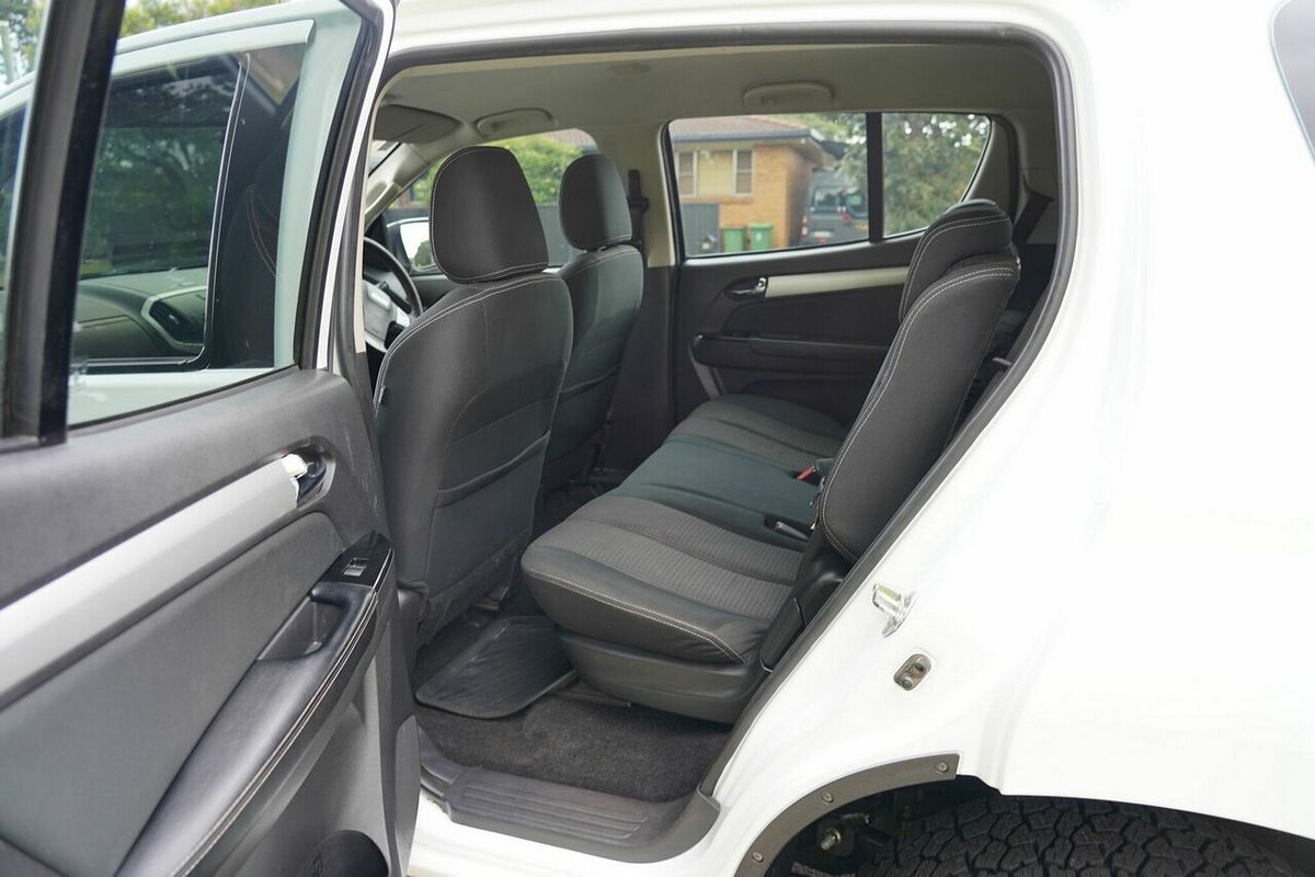 2018 Isuzu MU-X LS-M (4x2) UC MY18