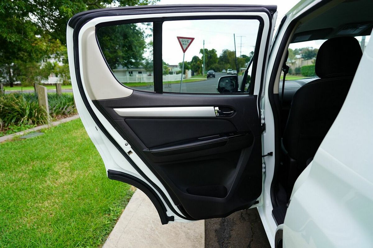 2018 Isuzu MU-X LS-M (4x2) UC MY18