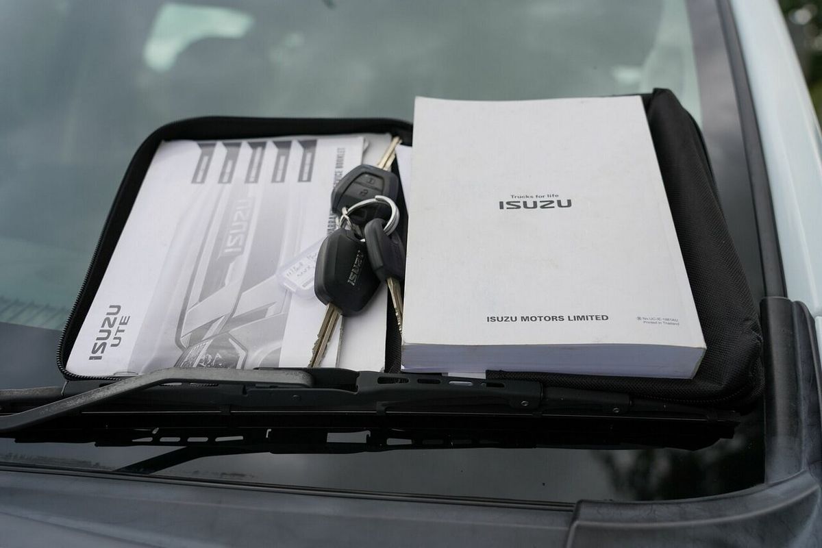 2018 Isuzu MU-X LS-M (4x2) UC MY18