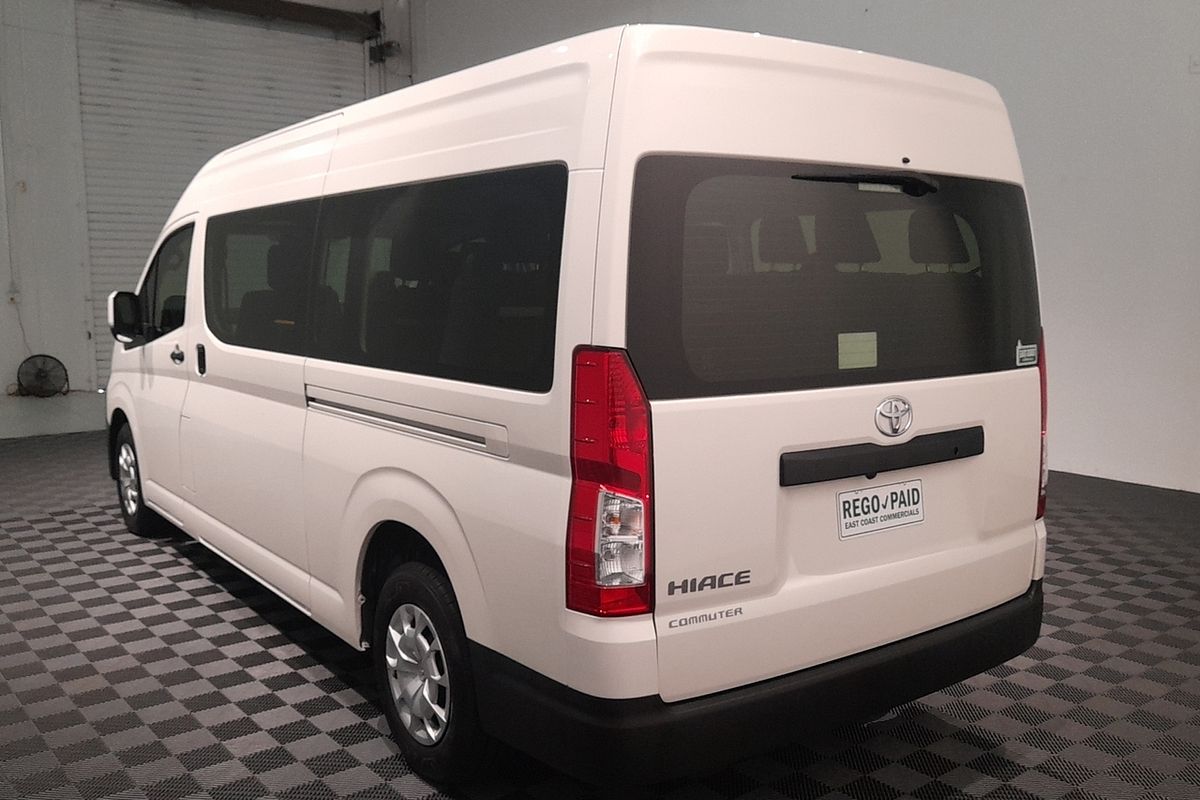 2019 Toyota Hiace Commuter GDH322R