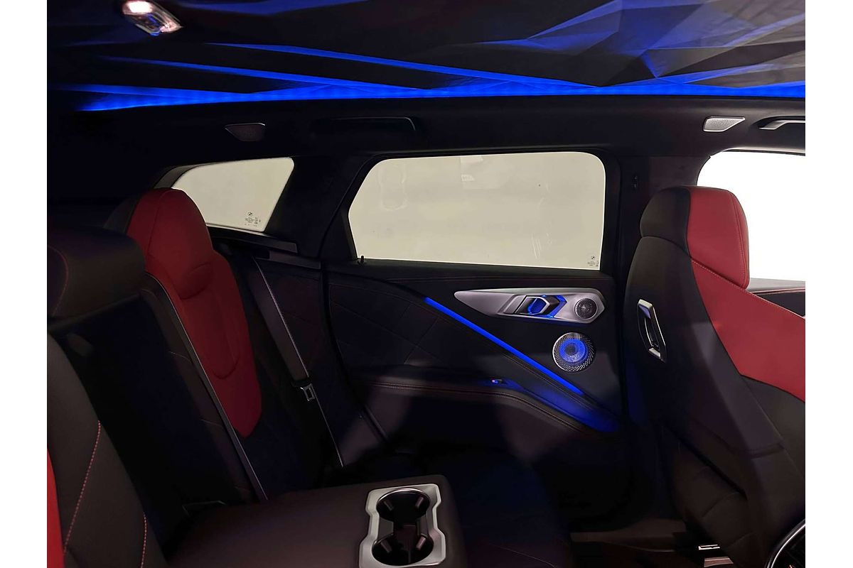 2023 BMW XM Label G09