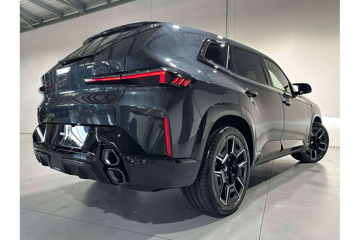 2023 BMW XM Label G09