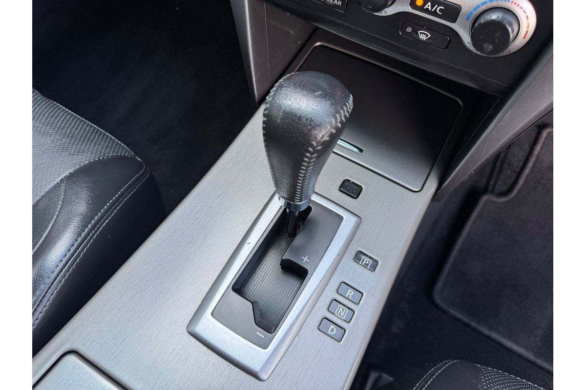 2011 Nissan Maxima 350 Ti J32
