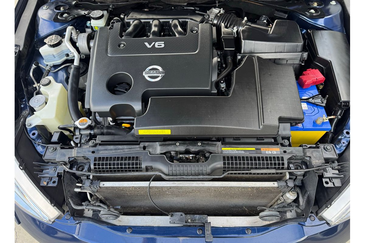 2011 Nissan Maxima 350 Ti J32