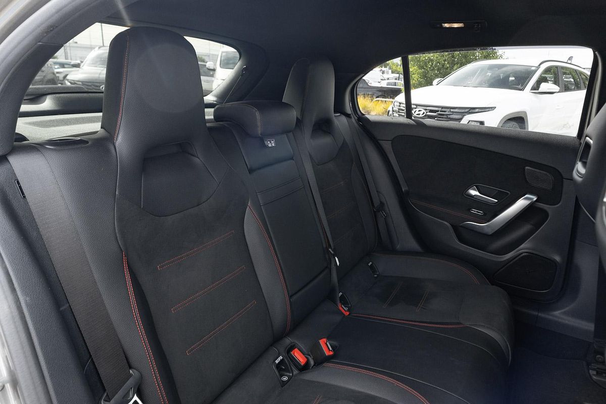 2019 Mercedes-Benz A-Class A250 W177