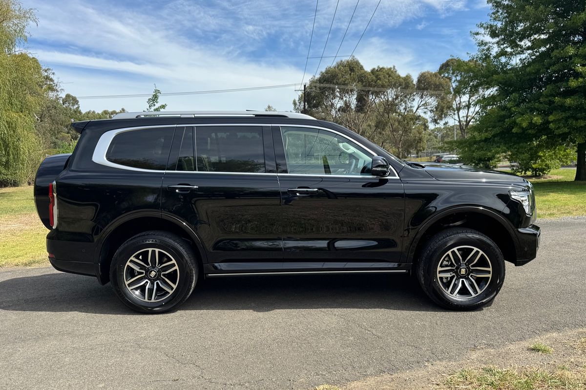 2024 GWM Tank 500 Ultra Hybrid P03