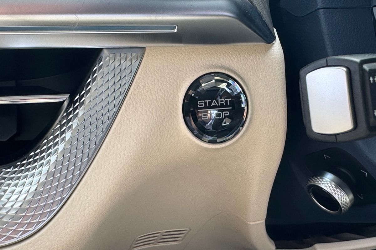 2024 GWM Tank 500 Ultra Hybrid P03