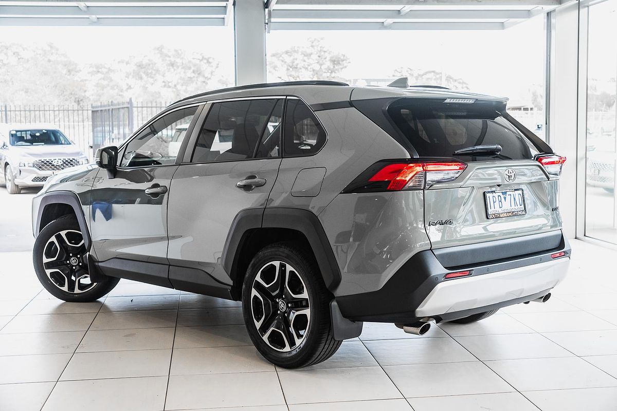 2019 Toyota RAV4 Edge AXAA54R