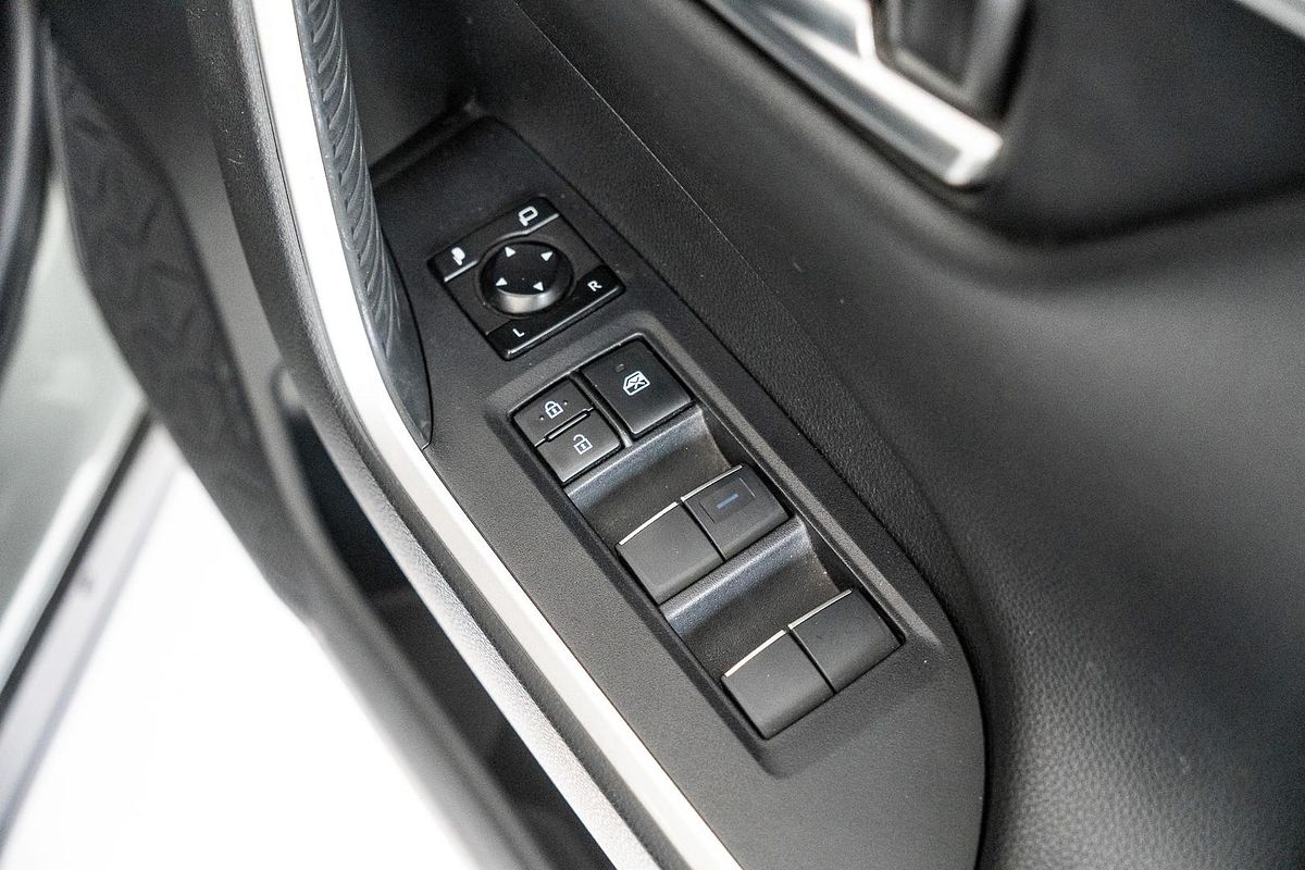 2019 Toyota RAV4 Edge AXAA54R