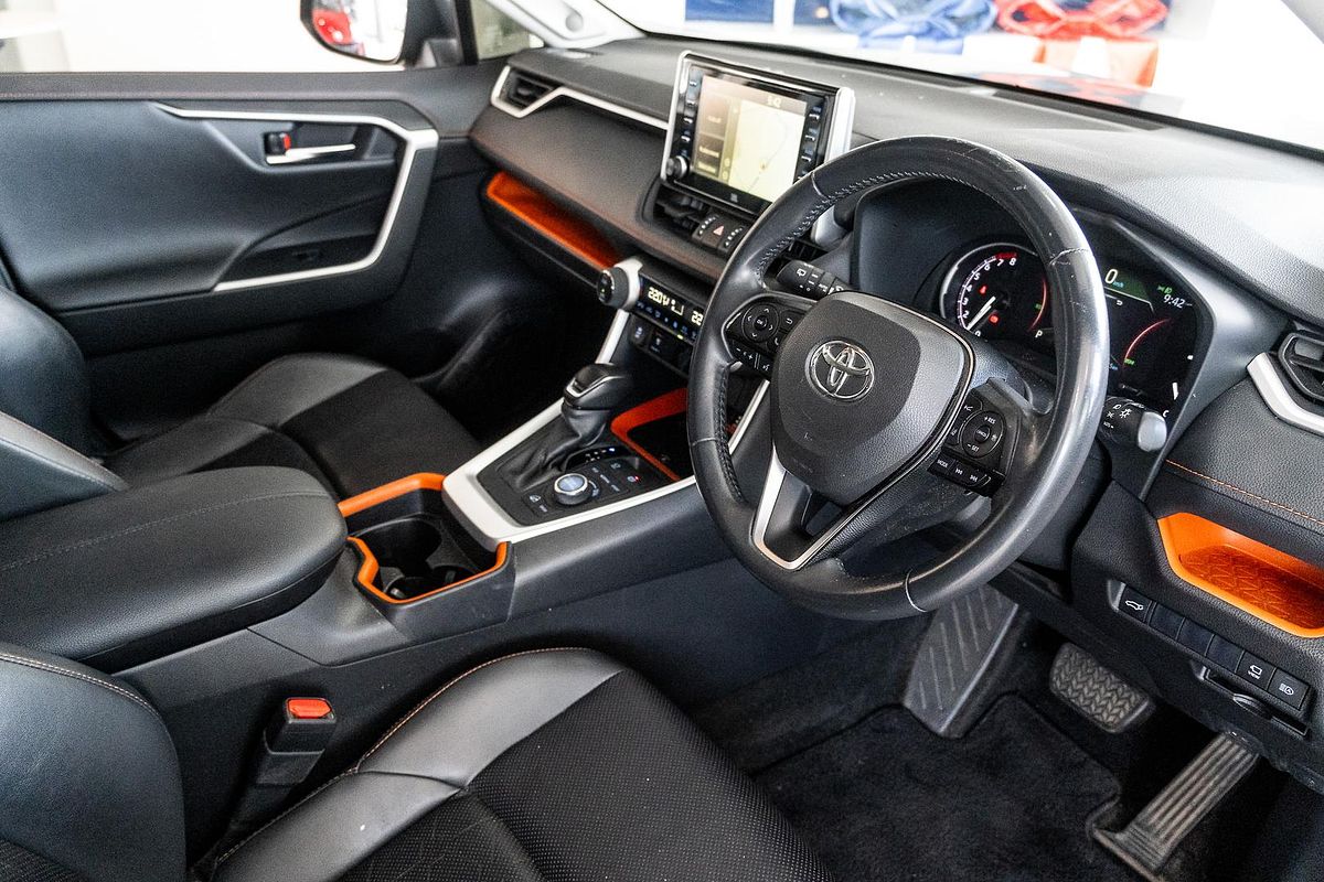 2019 Toyota RAV4 Edge AXAA54R