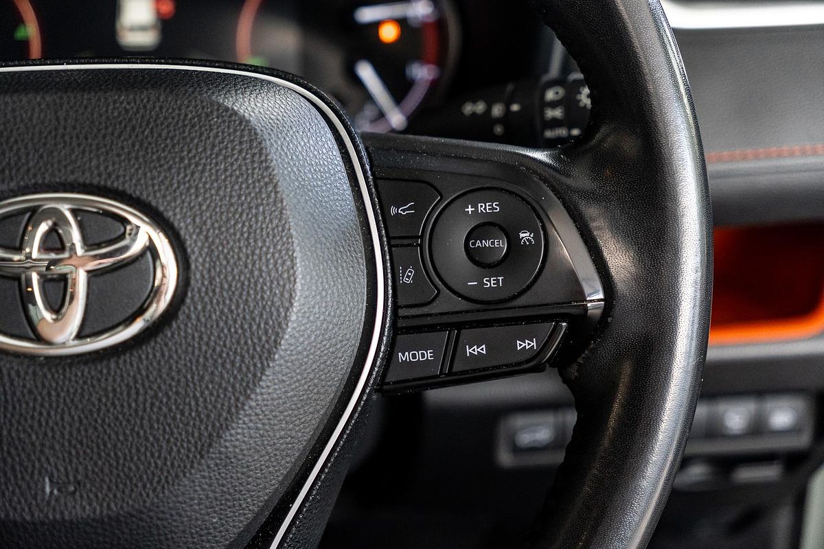 2019 Toyota RAV4 Edge AXAA54R